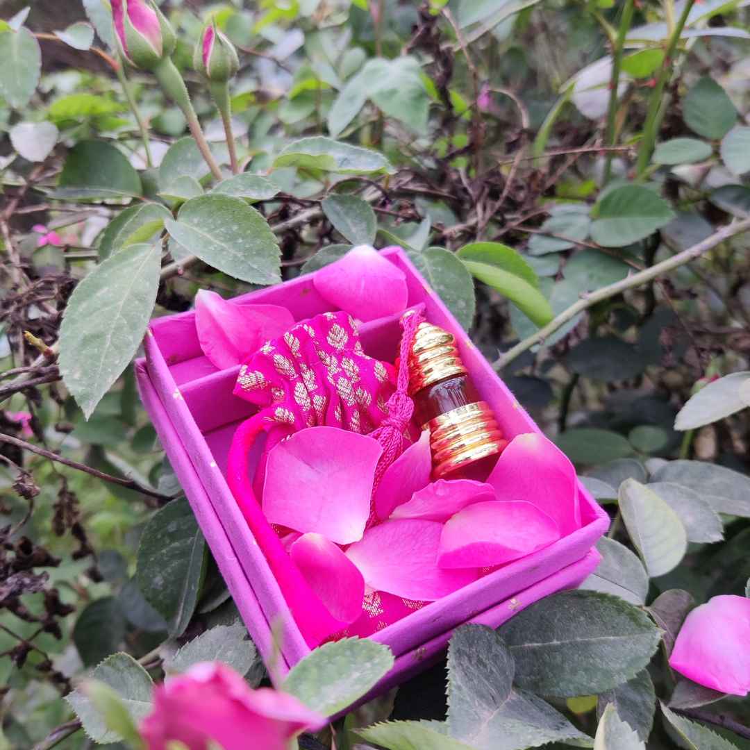 Gulabi Natural Perfume Oil (Indian Rose Attar)